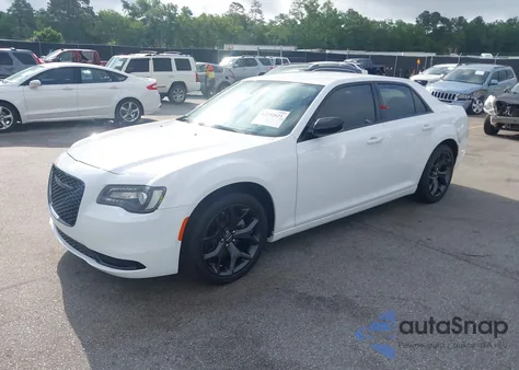 2022 Chrysler 300 Touring из США, поврежденный, VIN 2C3CCAAG3NH268389